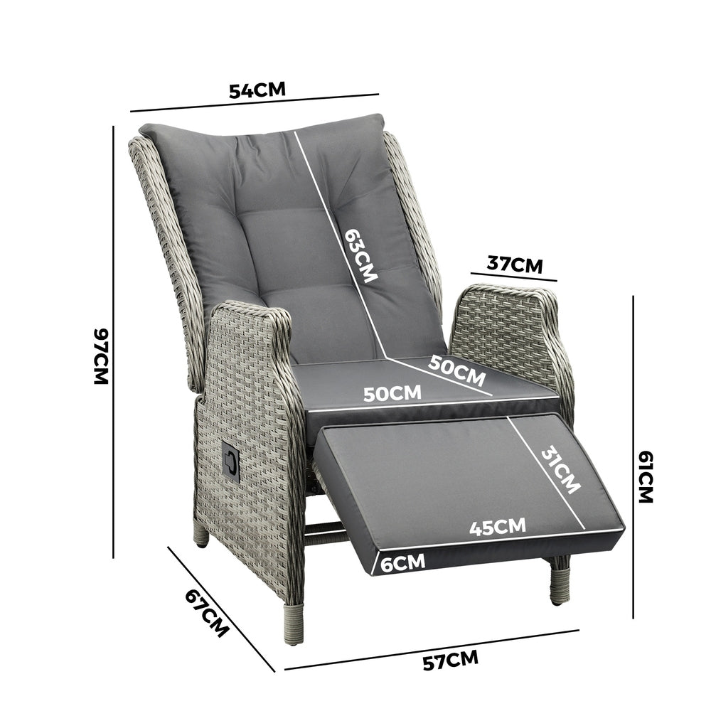 Experience Ultimate Comfort with Our Stylish Beach Chair Recliners-Black\Grey