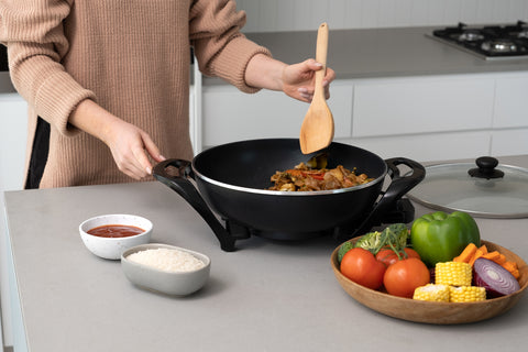 Large Electric Non-Stick Wok - 4.5L