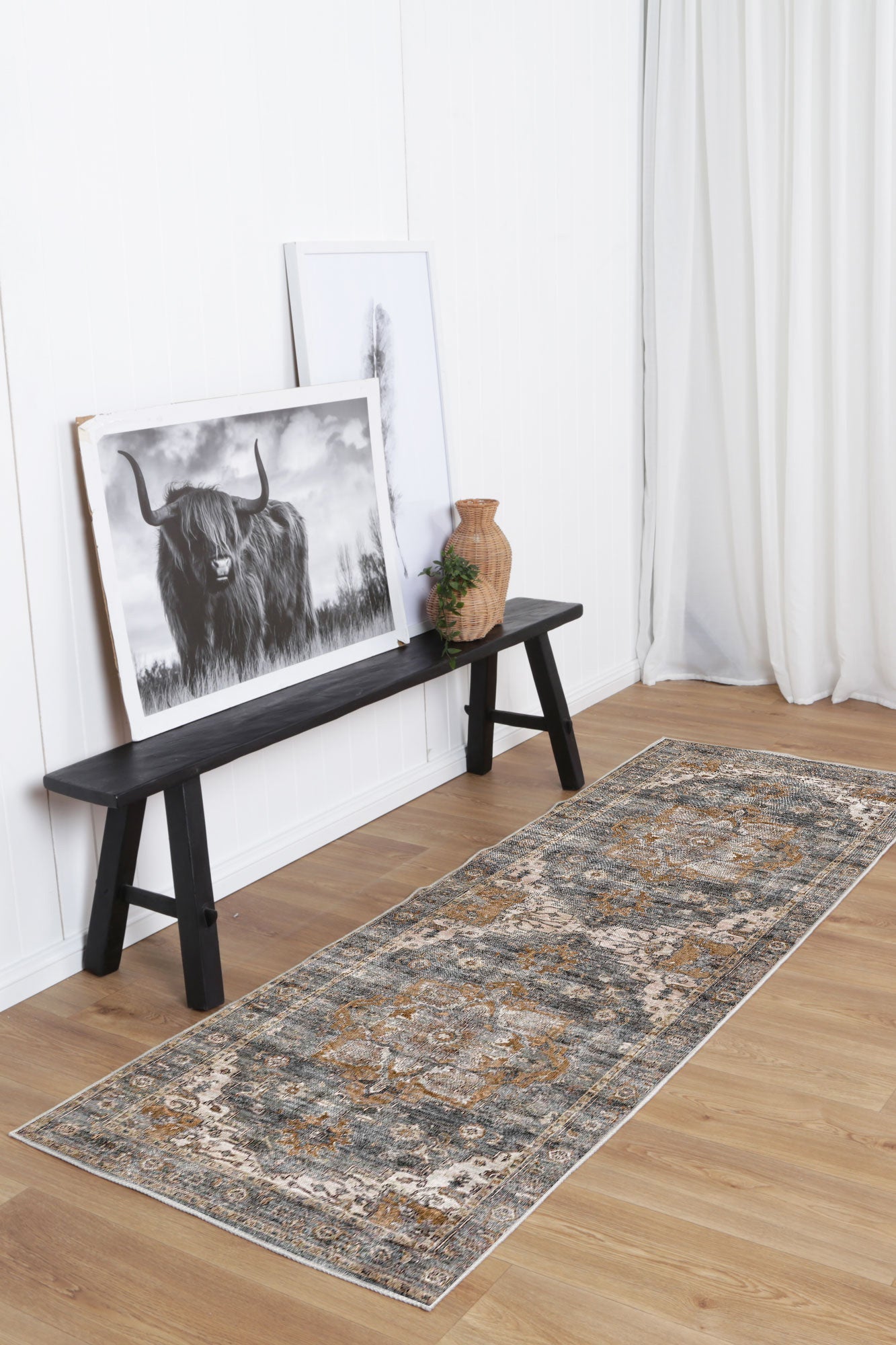 Elegant Cezanne Rabbit Grey-Gold Rug - 80x400