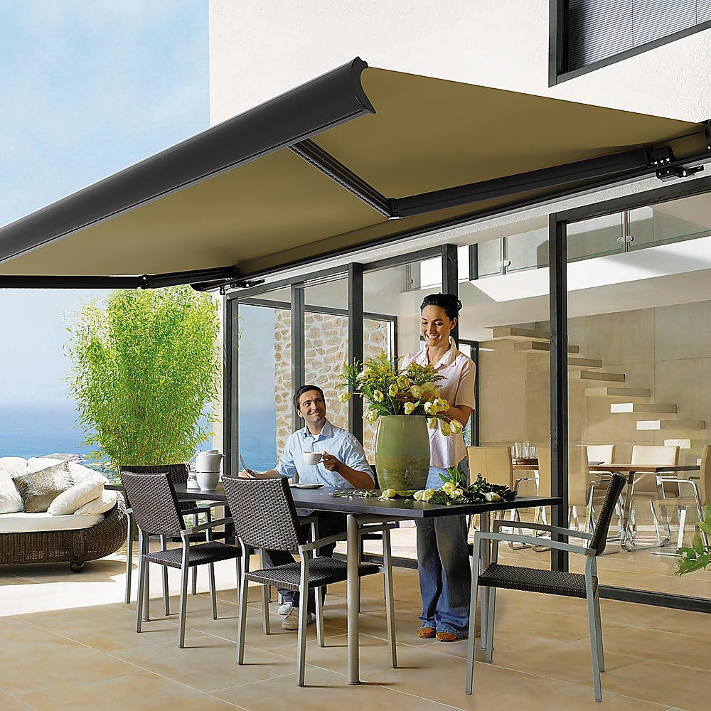 Modern Heavy-Duty Retractable Awning - Full Cassette Motorised