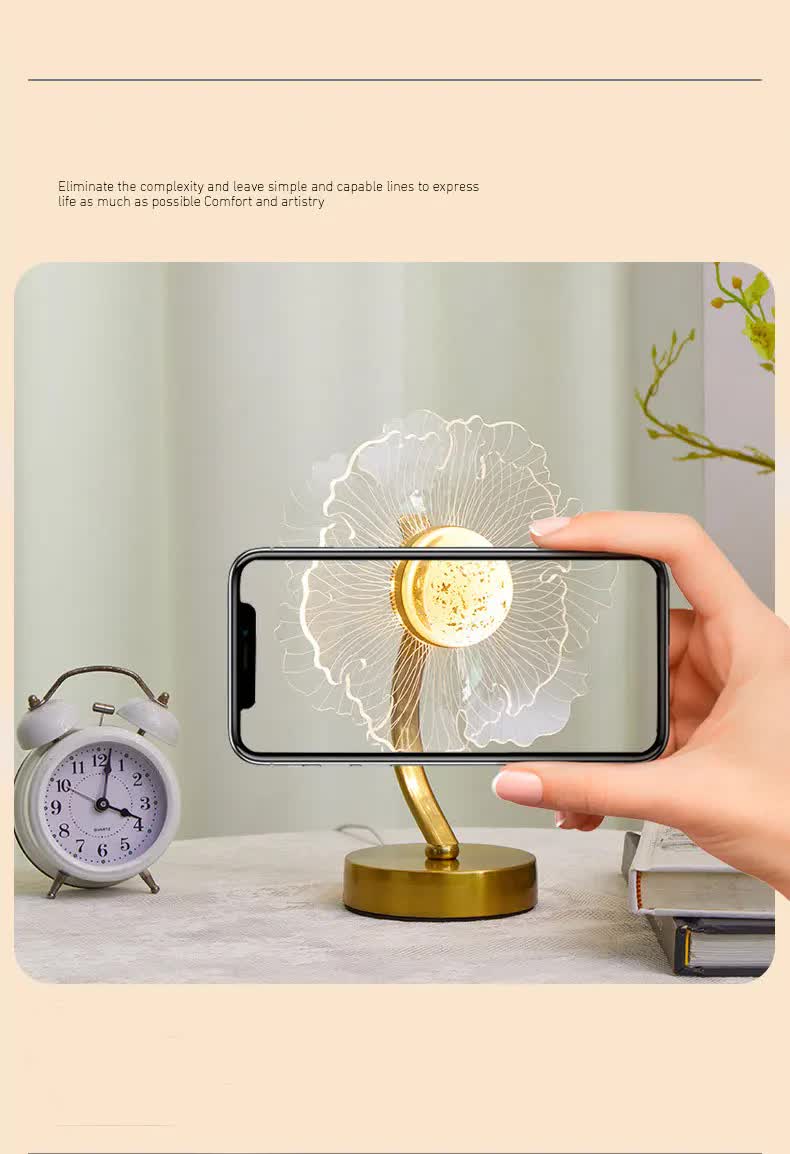 Sunflower Shape Luxury Acrylic Table Lamp - Modern USB Powered Night Light 