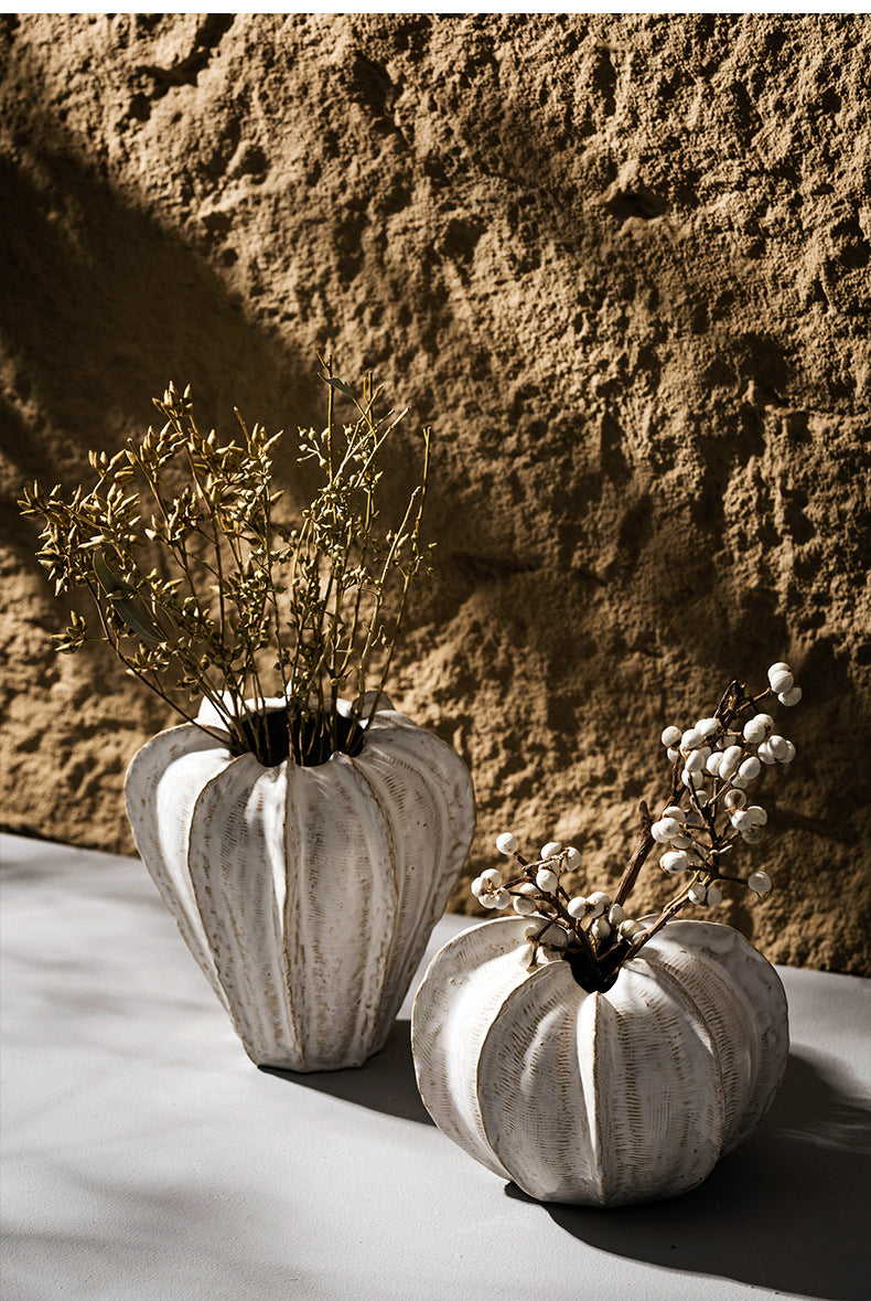 Elegant White Ceramic Pumpkin Vase - Modern Home Décor