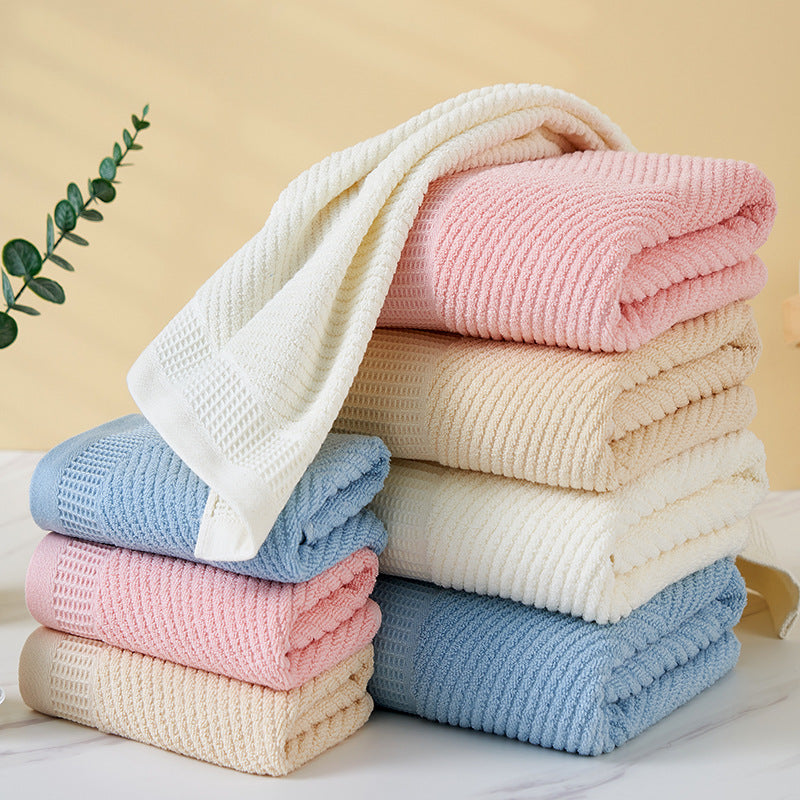 Luxurious Beige Towel Set - Diagonal Stripe Bath & Hand Towels