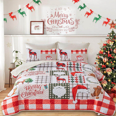 Santa & Reindeer Christmas Queen Bedspread Set