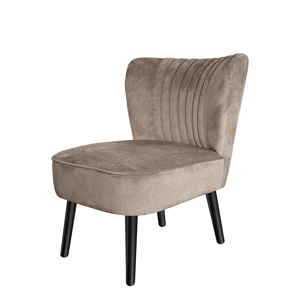 Shell Scallop Design: Black Velvet Accent Chair for Stylish Home