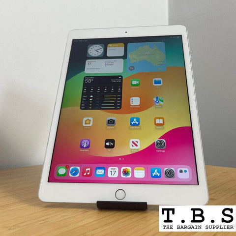 "Silver iPad 7th Gen 10.2” 32GB Wi-Fi - Refurbished"