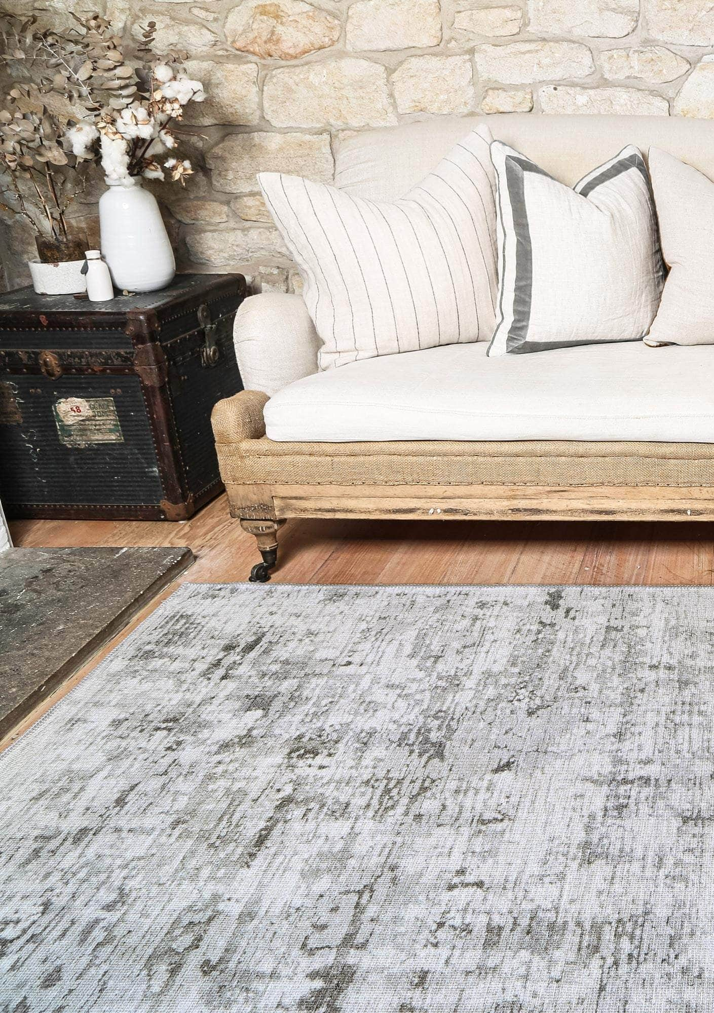 Sleek Alfred Ivory Rug - 80x300