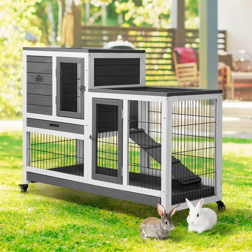 Spacious Alopet Hutch - Ideal Home for Rabbits and Chickens