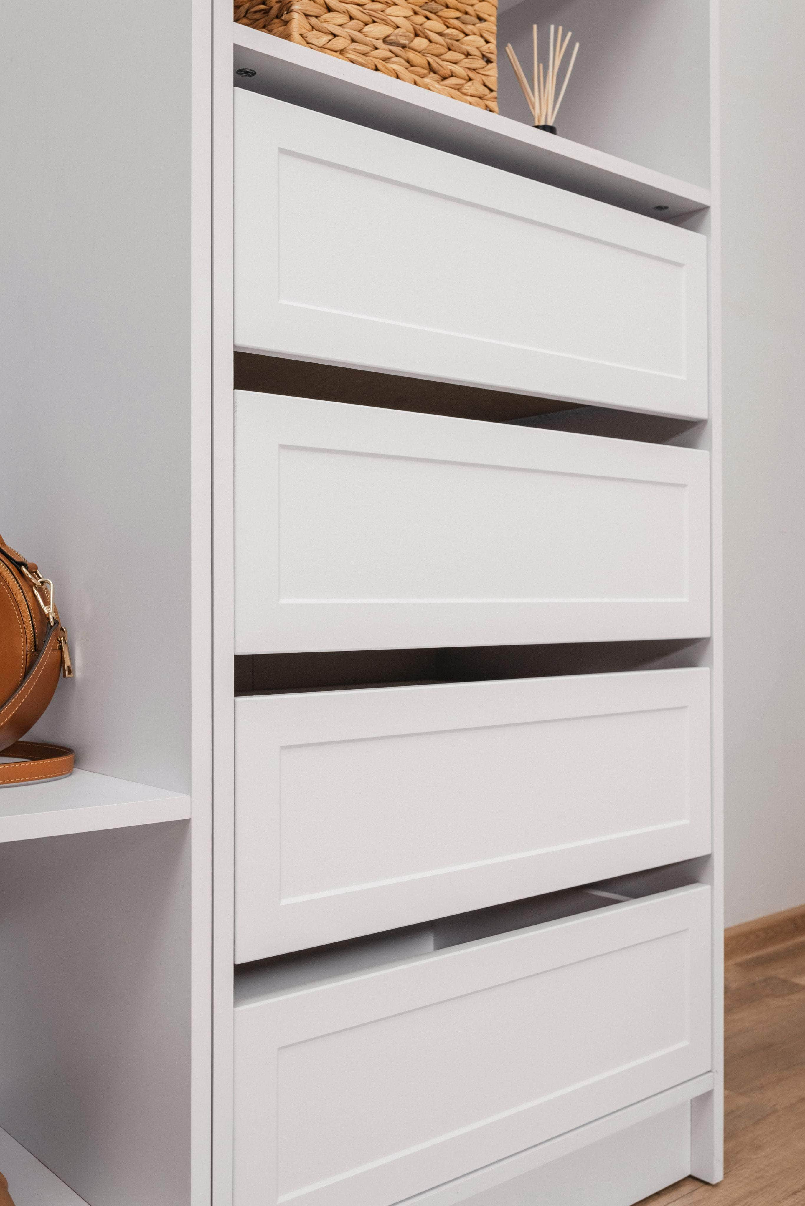 Three Shelf/Four Drawer Walk In Wardrobe - Classic/ Nordic Ash/Fluted/Hamptons/Natural Oak