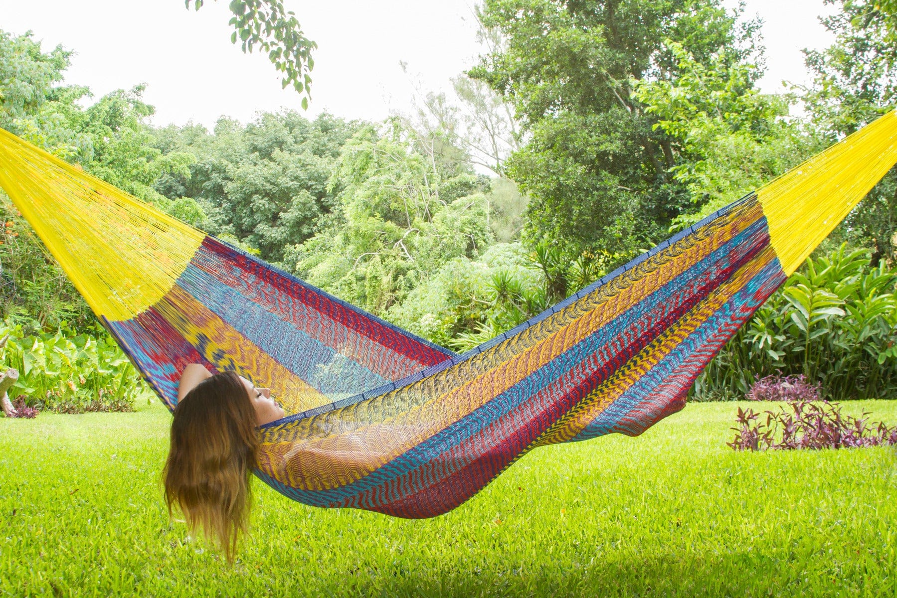 Queen Size Cotton Hammock in Confeti