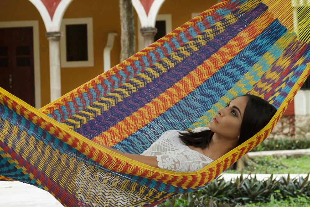 Hammock Queen Size Outoor Cotton Mayan Legacy Mexican Hammock in Confeti