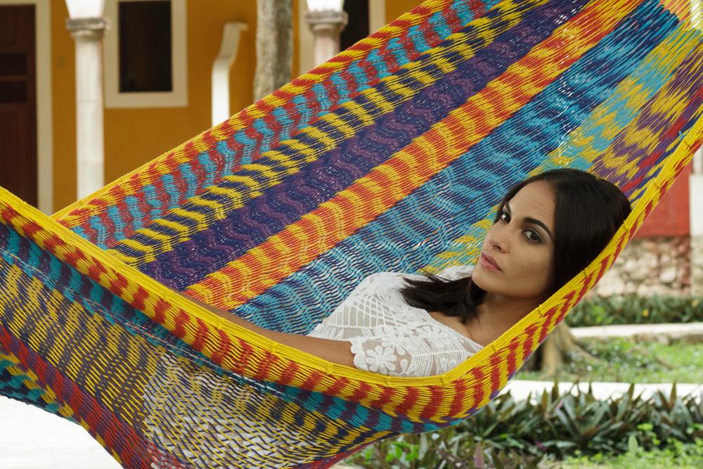 Hammock Queen Size Outoor Cotton Mayan Legacy Mexican Hammock in Confeti