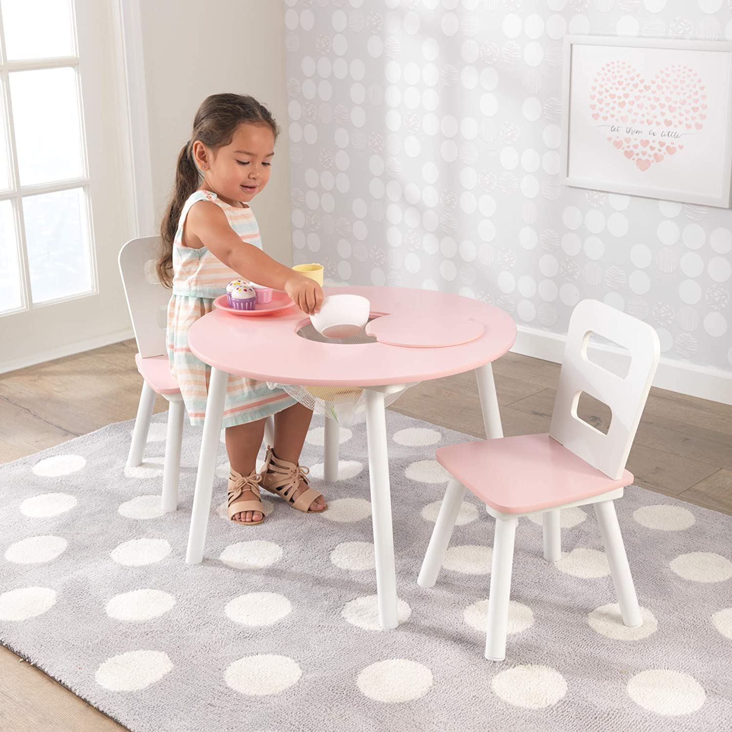 Round Table And 2 Chair Set For Children (White And Pink