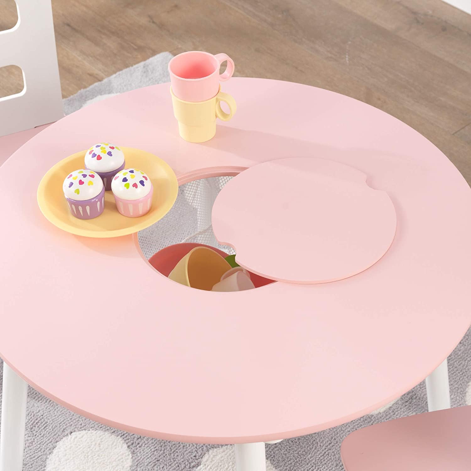 Round Table And 2 Chair Set For Children (White And Pink